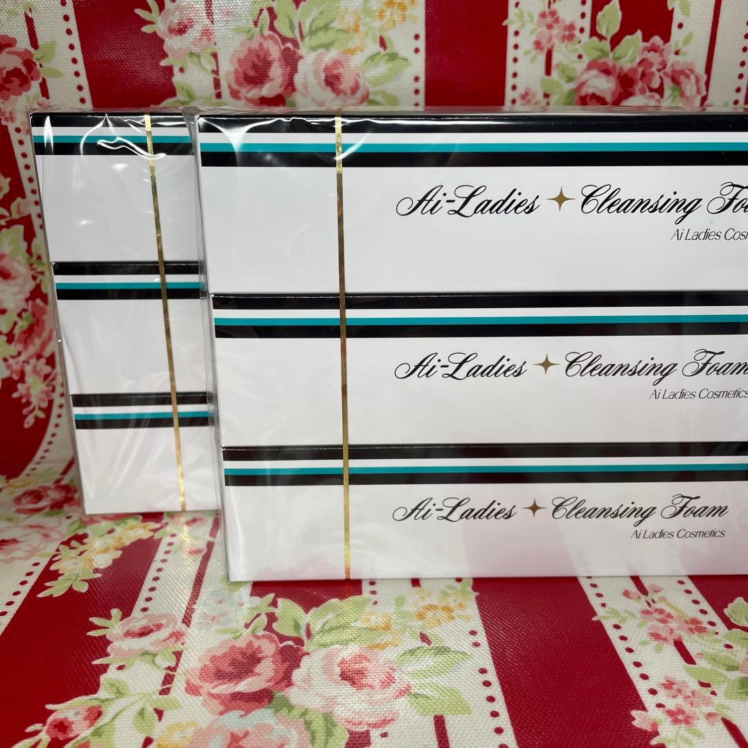 アイレディース化粧品 洗顔フォーム - メルカリ