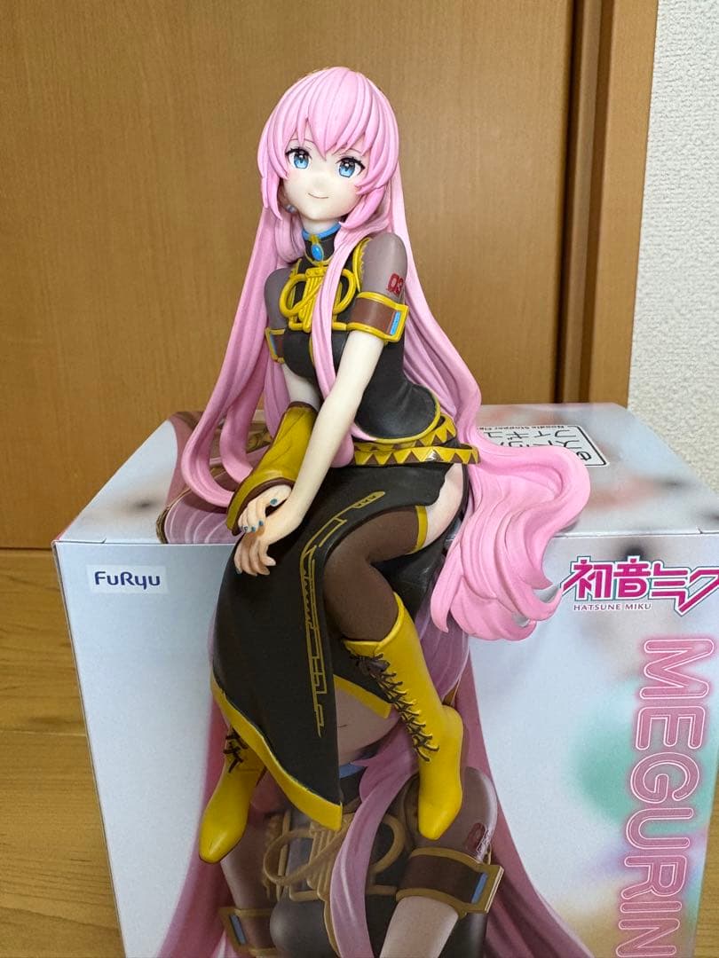 初音ミク ぬーどるストッパーフィギュア 巡音ルカ | Shop at Mercari