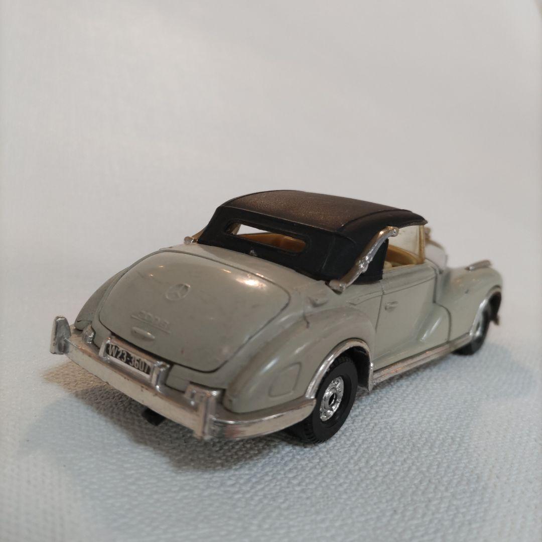 送料込み)【1/36ダイキャストカー】Corgi メルセデス ベンツ 300S