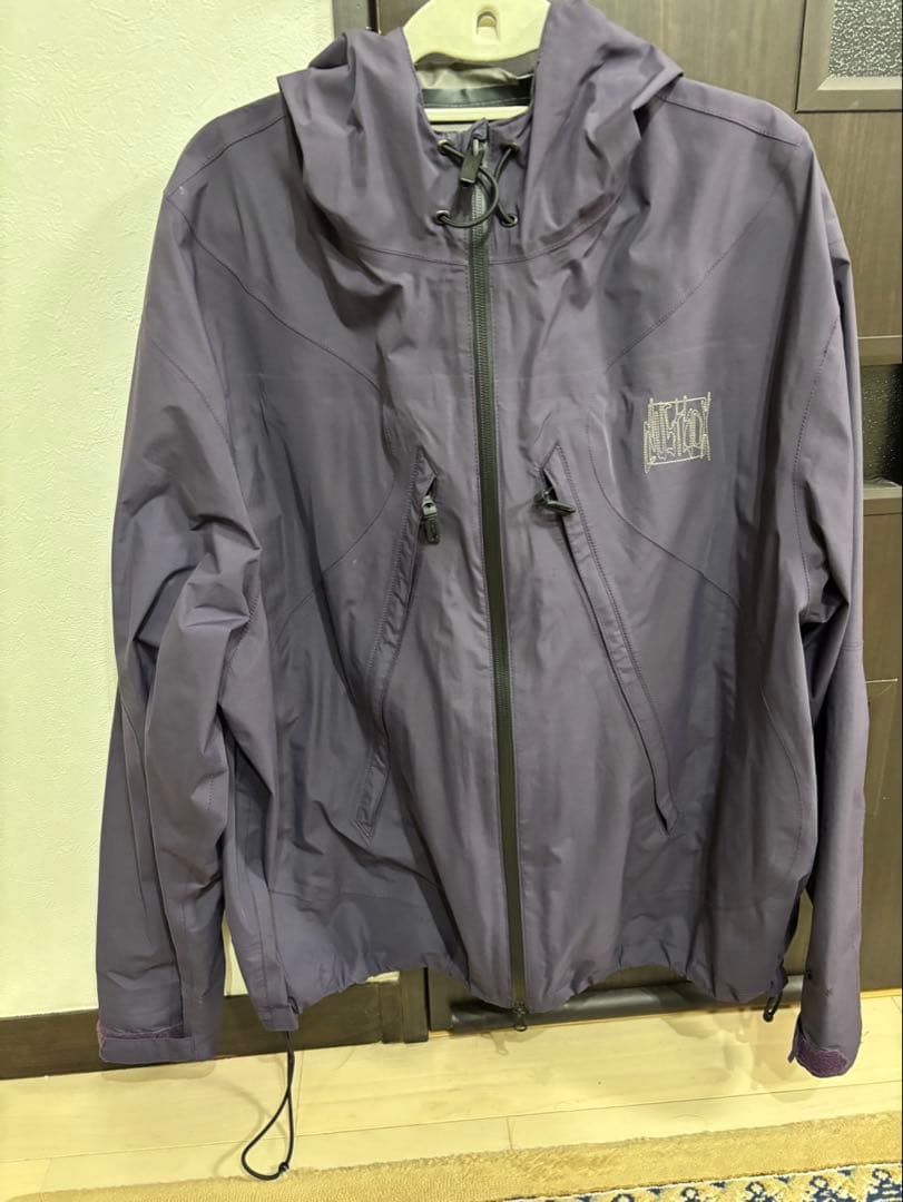 yama0904様専用 Volcom ✖️Dust box jacket - メルカリ
