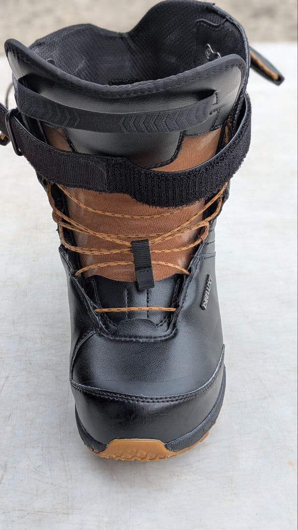 「早目準備を」DEELUXE EMPIRE TF 26.5cm　20-21