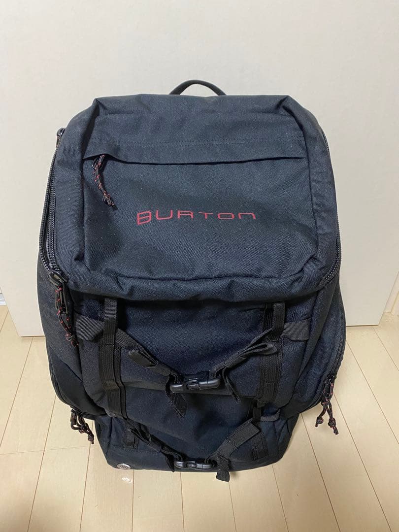 BURTON ブラックバックパック Shop Burton Kilo Backpack, True Black – Luggage Factory