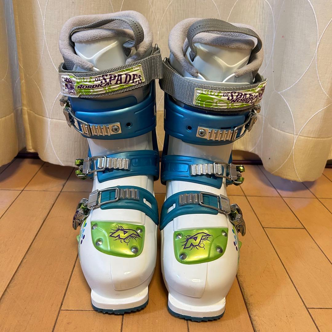 ◇極美品レディースフルセット◇ NORDICA 153cm ブーツ　25.5cm