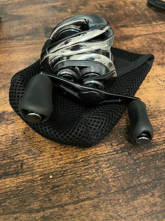 19 アンタレス 右巻き ノーマルギヤ6.2:1 SHIMANO - 19アンタレス！右