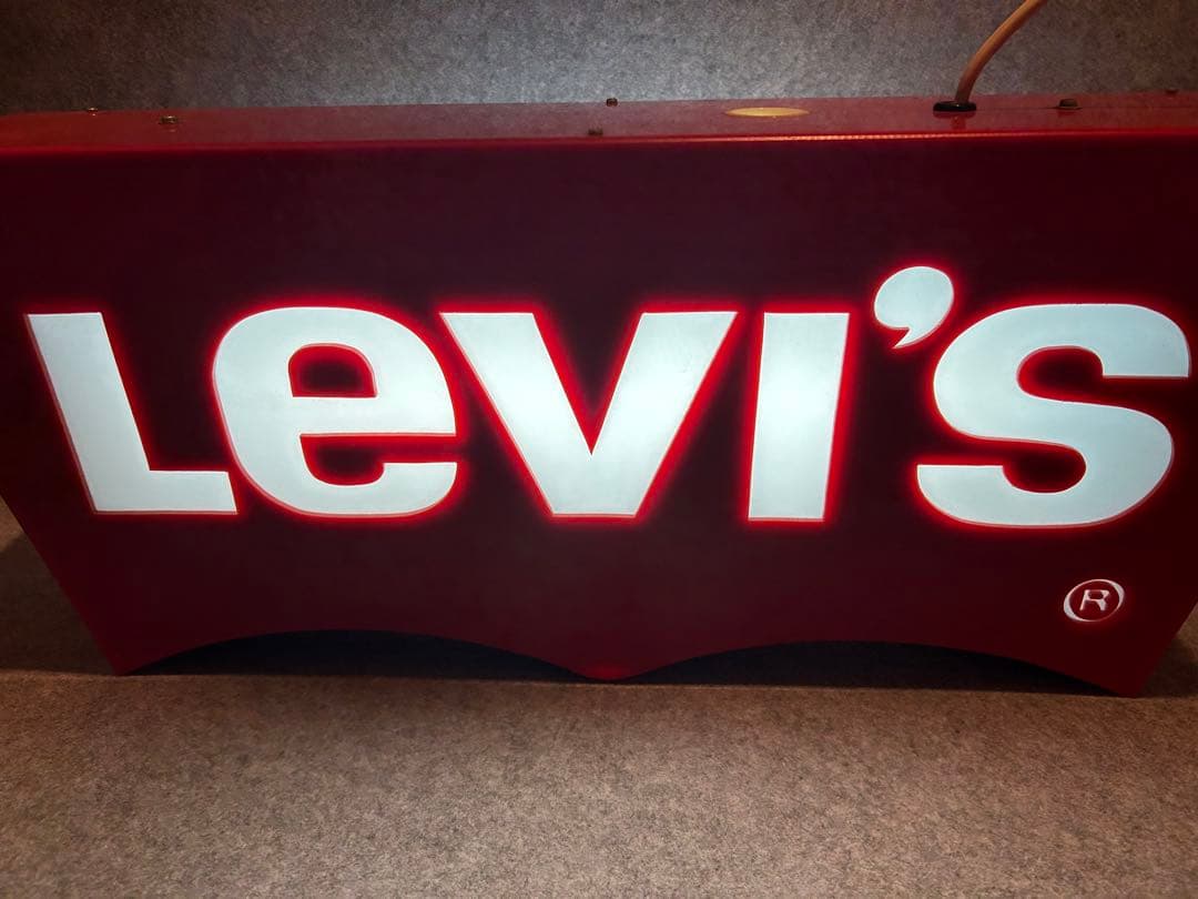 リーバイス ネオンサイン - メルカリ