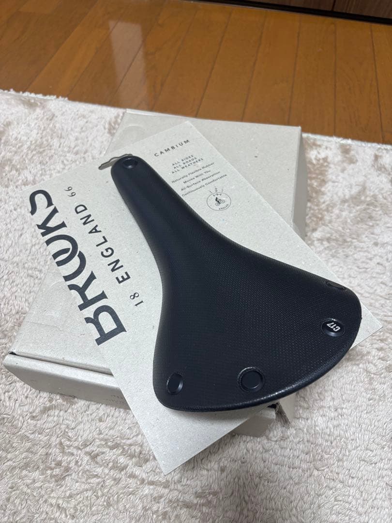 BROOKS Cambium サドル ブラック Amazon | BROOKS(ブルックス) カーボンレールを採用した259gの軽量