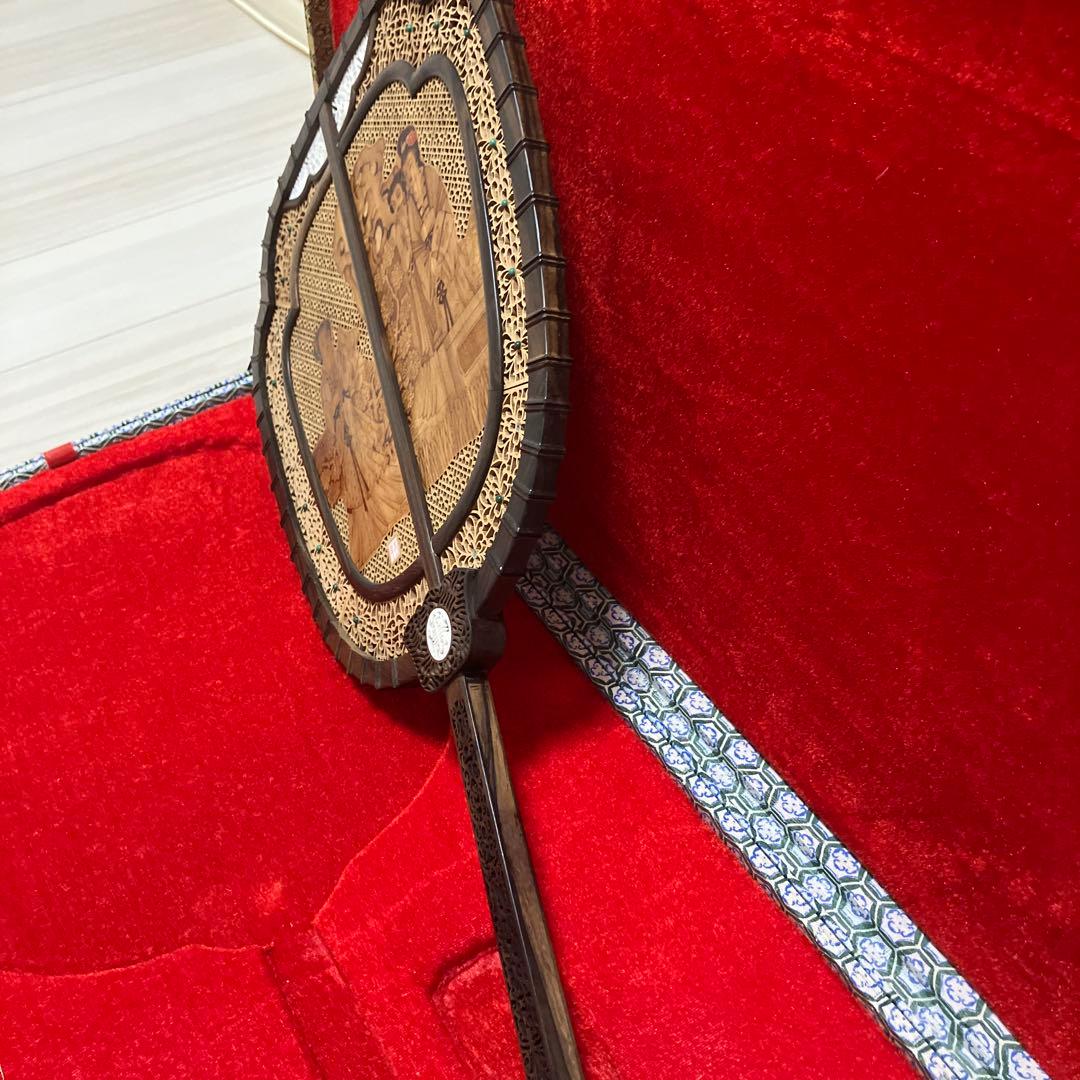 中国美術 唐木造 白檀透彫刻 翡翠 軍配型硯屏 団扇 唐物？の通販｜www