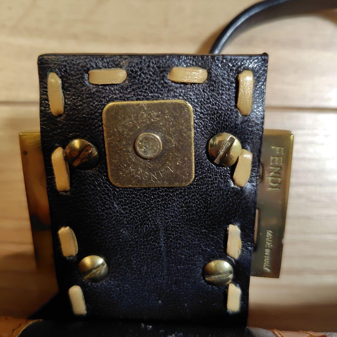 FENDI バゲット パッチワーク FFロゴ レザータイプ - メルカリ
