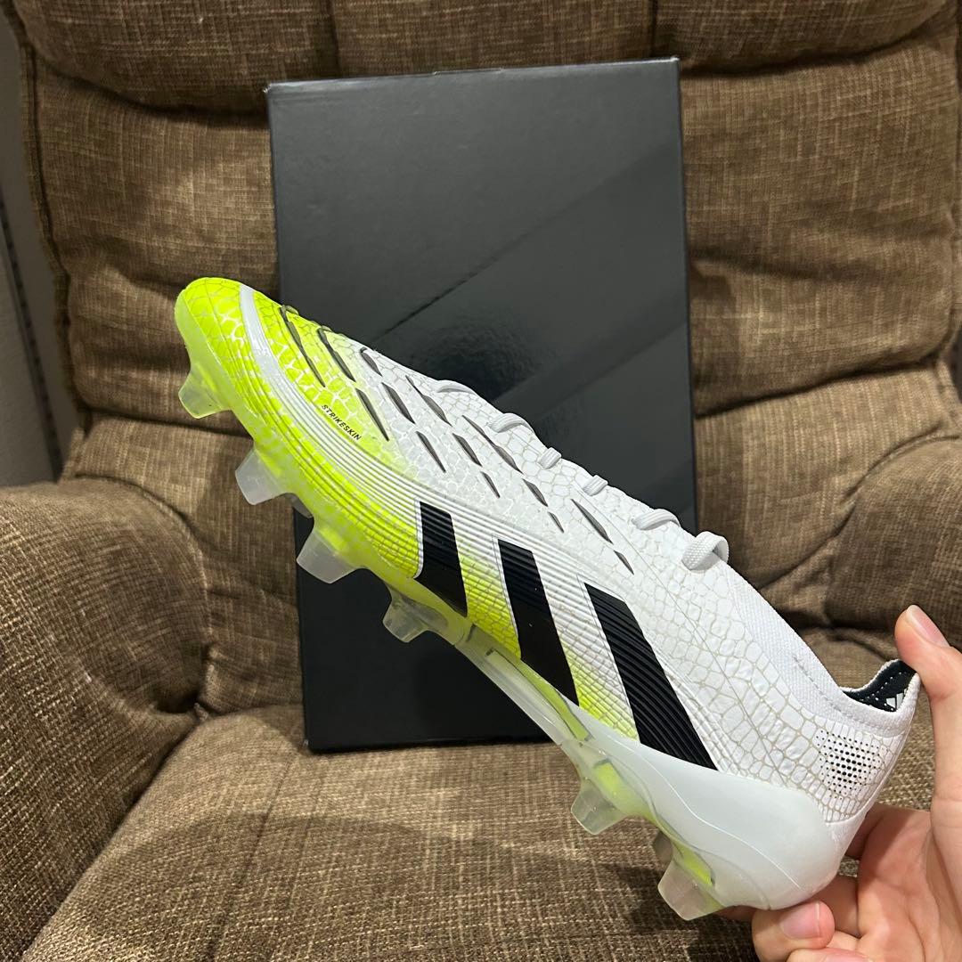 【早い者勝ち】 プレデター ELITE HG/AG ジャパン 《26.0cm》