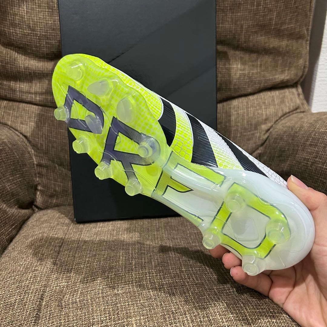 【早い者勝ち】 プレデター ELITE HG/AG ジャパン 《26.0cm》