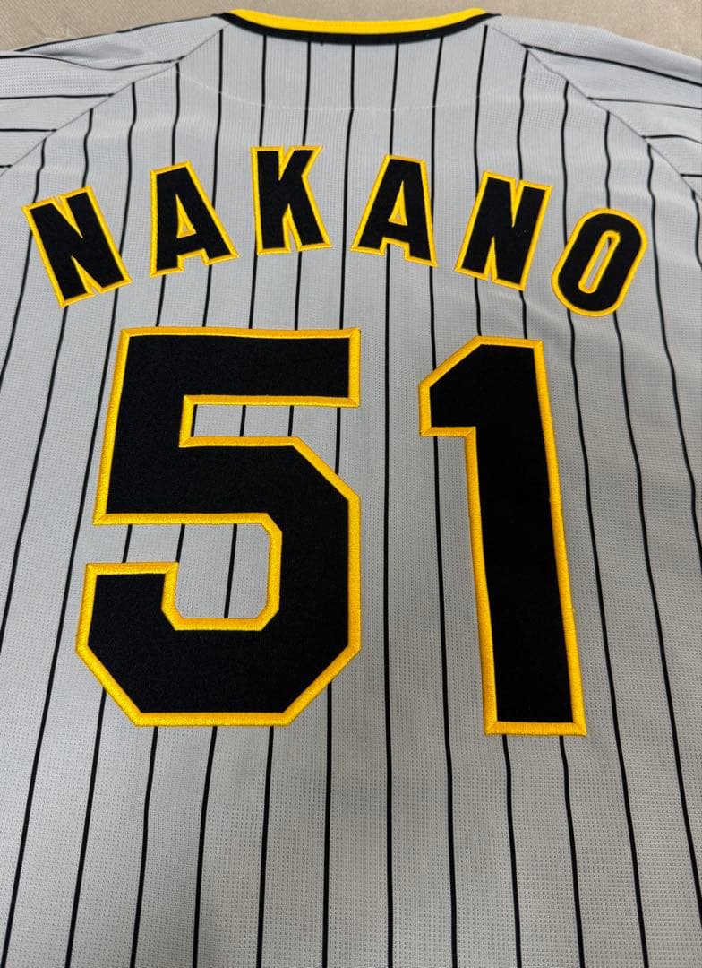 阪神タイガース 2024年 ビジター レプリカユニフォーム 中野拓夢選手