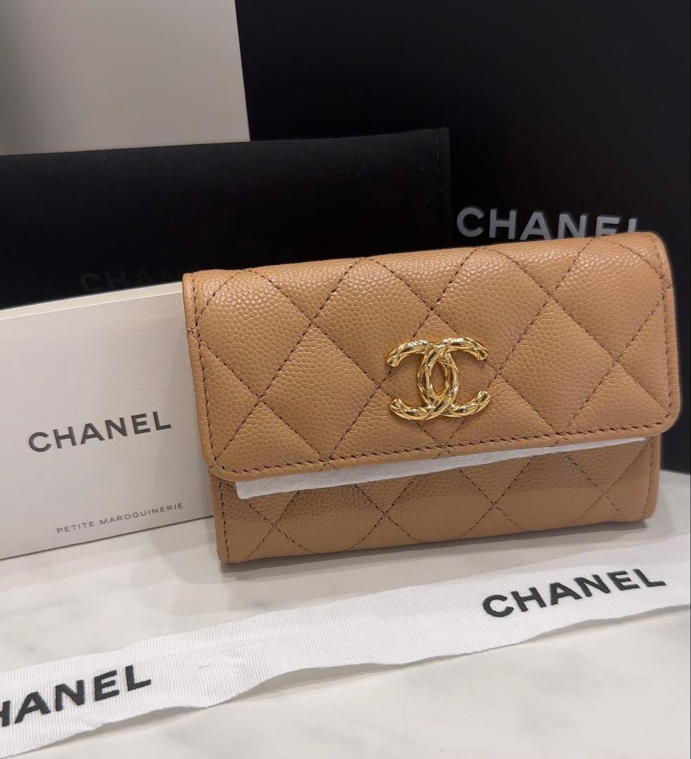 CHANEL シャネル　カードケース　小銭入れ CHANEL（シャネル） コインケース カードケース MATELASSE マトラッセ