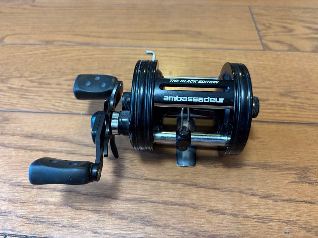 Abu アンバサダー 6500cs ROCKET BLACK EDITION Amazon | Abu Garcia (アブ・ガルシア) 6500CS AMBASSADEUR PRO ROCKET