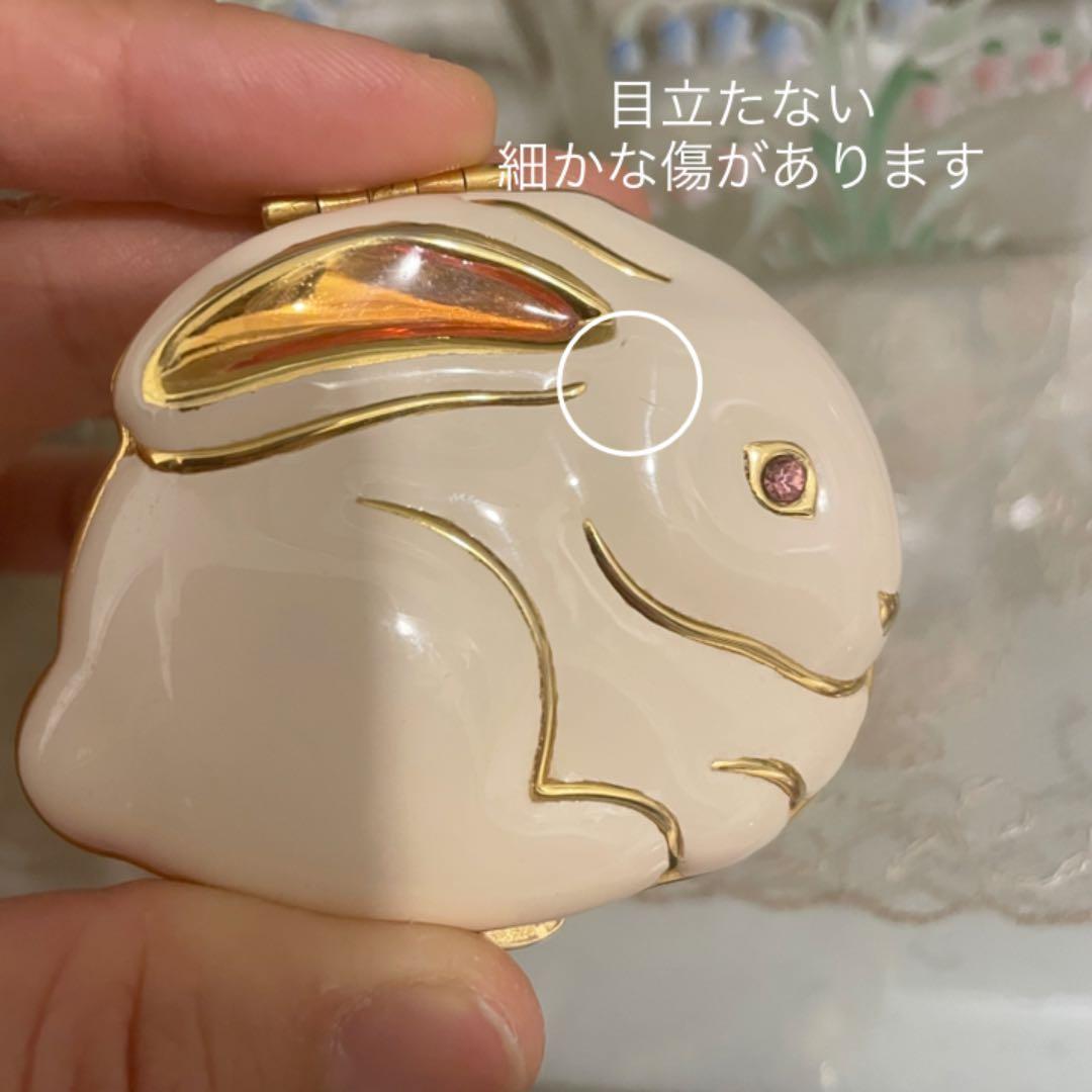 エスティローダー   うさぎ　コンパクト