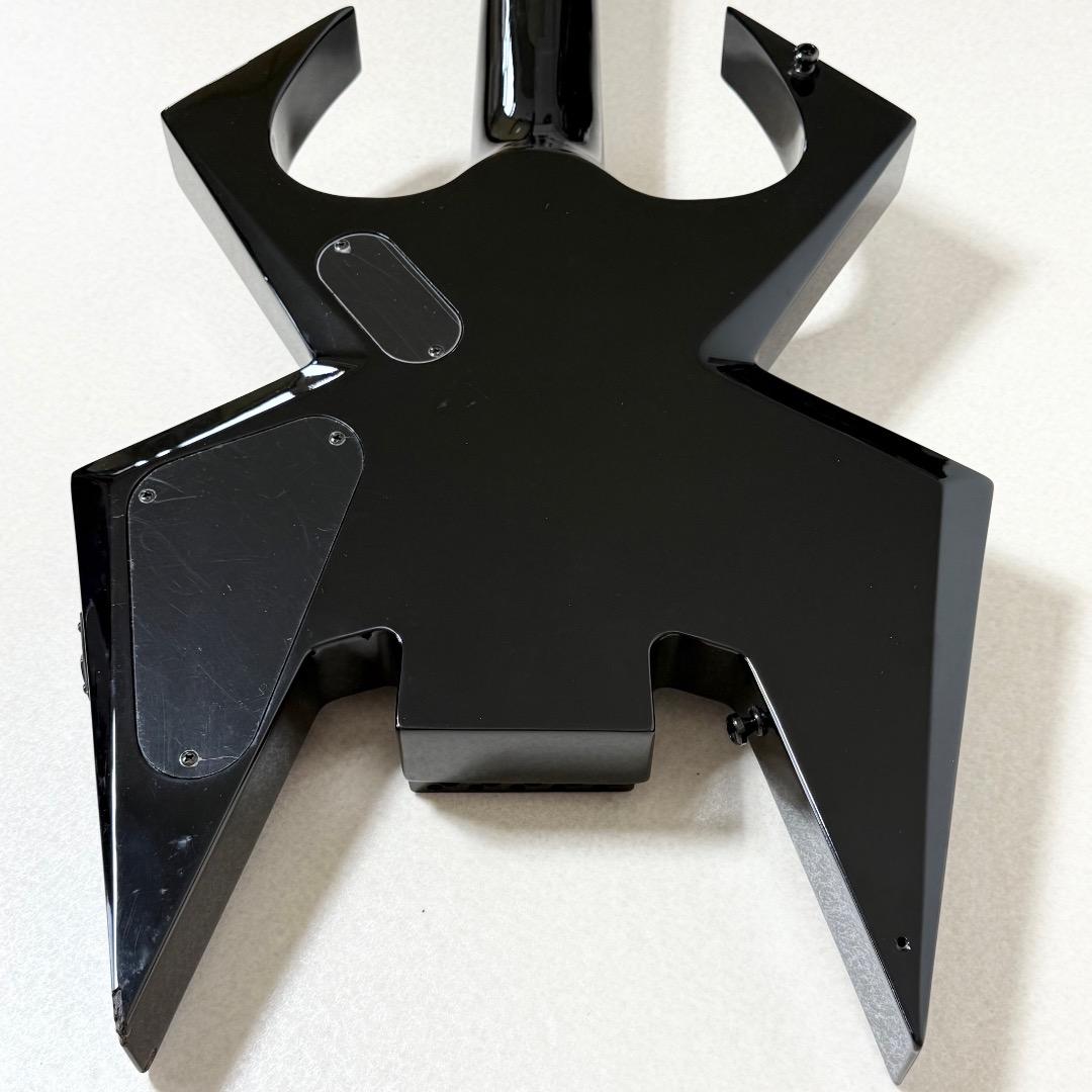 B.C.Rich W.M.D.-WIDOW 5弦 エレキベース ソフトケース付