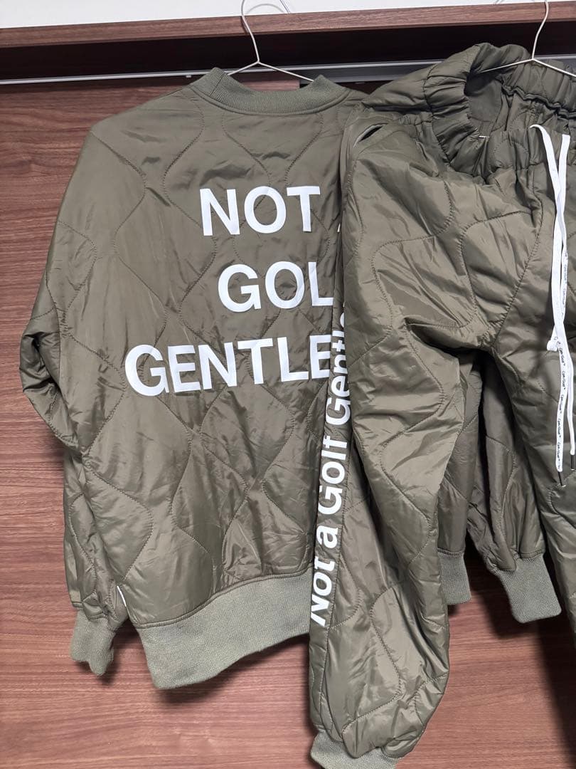 キャプテンズヘルムゴルフ キルティングウォーム ジャケット パンツ