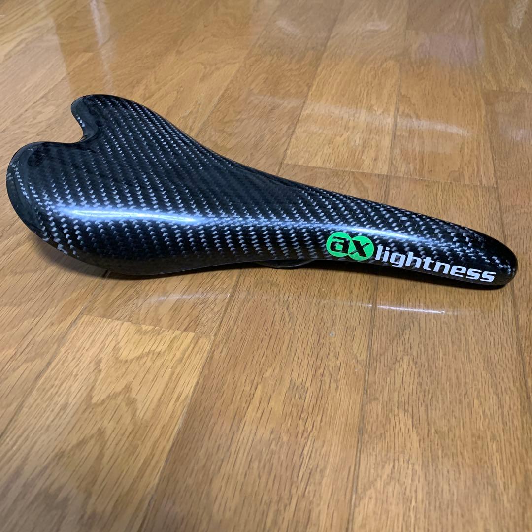 ax-lightness Endurance カーボンサドル