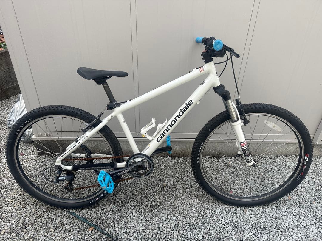 Cannondale マウンテンバイク ホワイト　26インチ　現状販売 Cannondale マウンテンバイク 26インチ ホワイト 【公式通販】