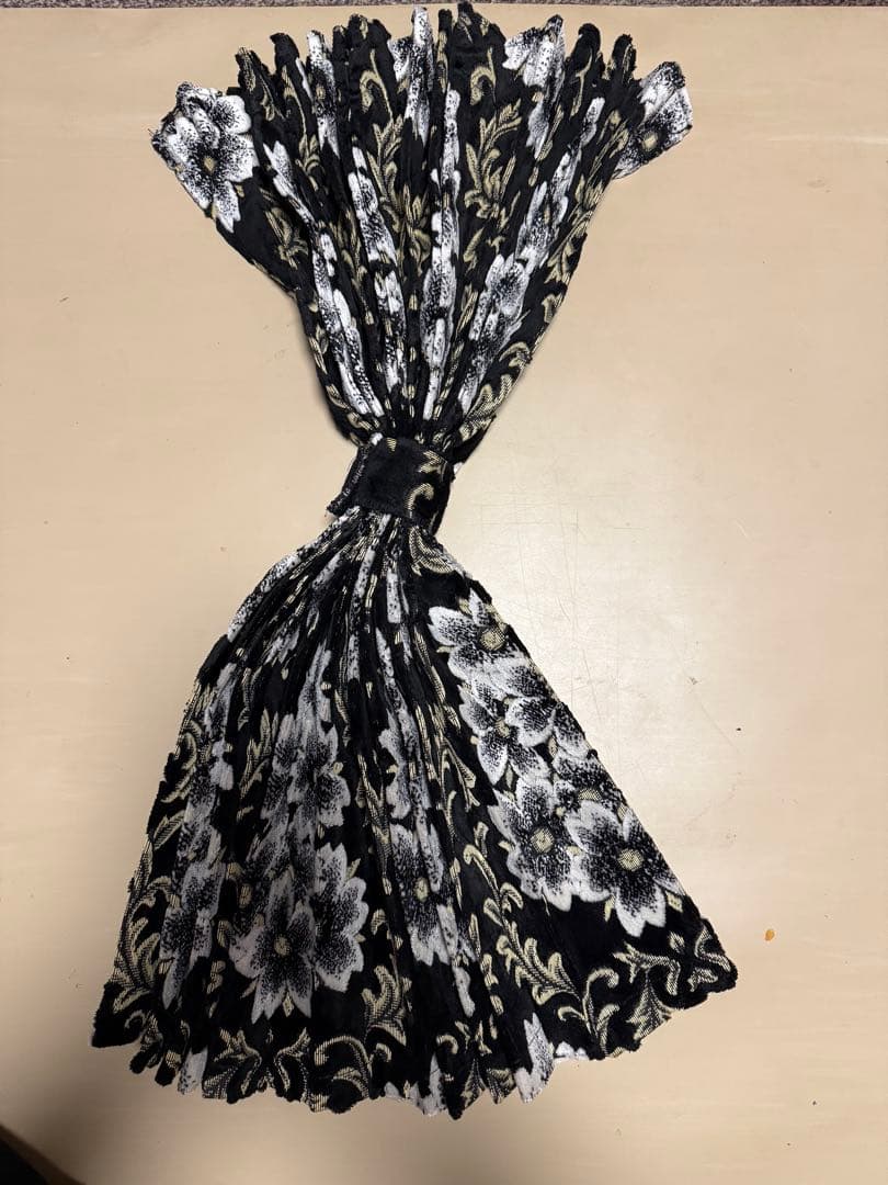 金華山 桜 カーテン プリーツ仮眠カーテン 金華山 桜 レッド トラック用品内装 : トラック