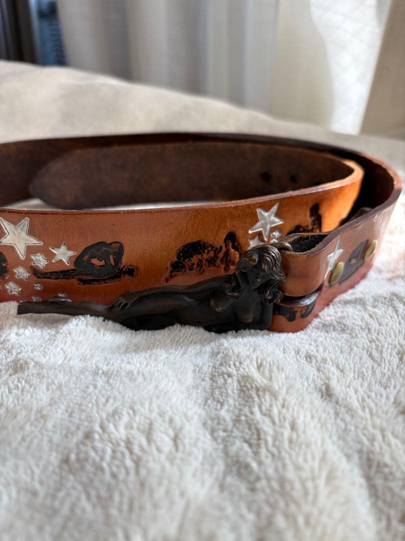 【鬼レア】サウスパラディソ×LEDRECHWE 48手ベルト32 セクシーベルト 鬼レア】サウスパラディソ×LEDRECHWE 48手ベルト32 セクシーベルト