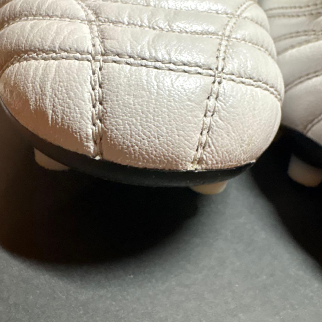 ミズノ　モレリアネオ4 26.0cm