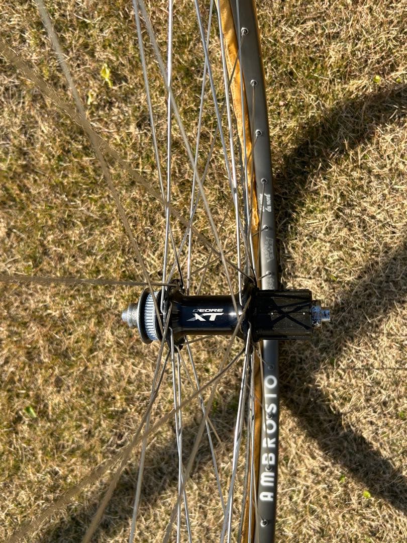 シクロ AMBROSIO ネメシス チューブラー ディスク仕様 ハブXT - メルカリ