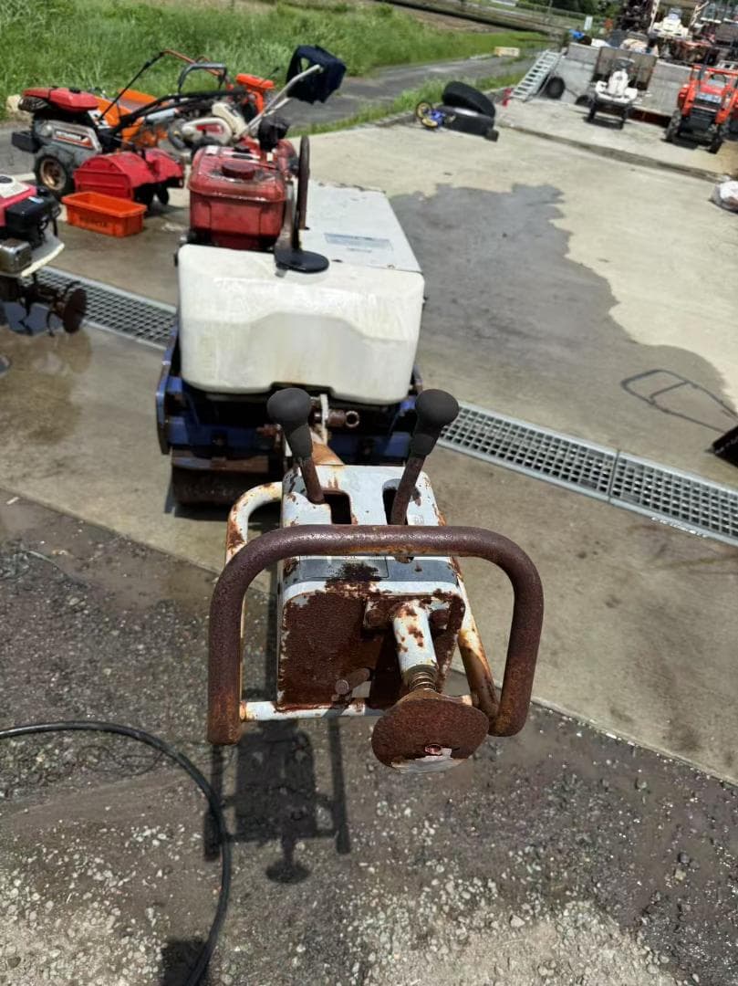 福岡県みやま市】転圧ローラー ディーゼル ハンドローラ― 振動ローラー