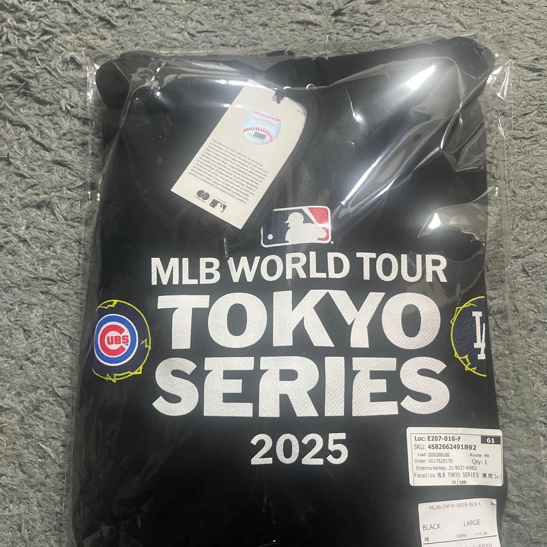 MLB WORLD TOUR TOKYO SERIES 2025 ブラック L TAKASHI MURAKAMI + MLB WORLD TOUR TOKYO SERIES 2025 TOPPS TRADING