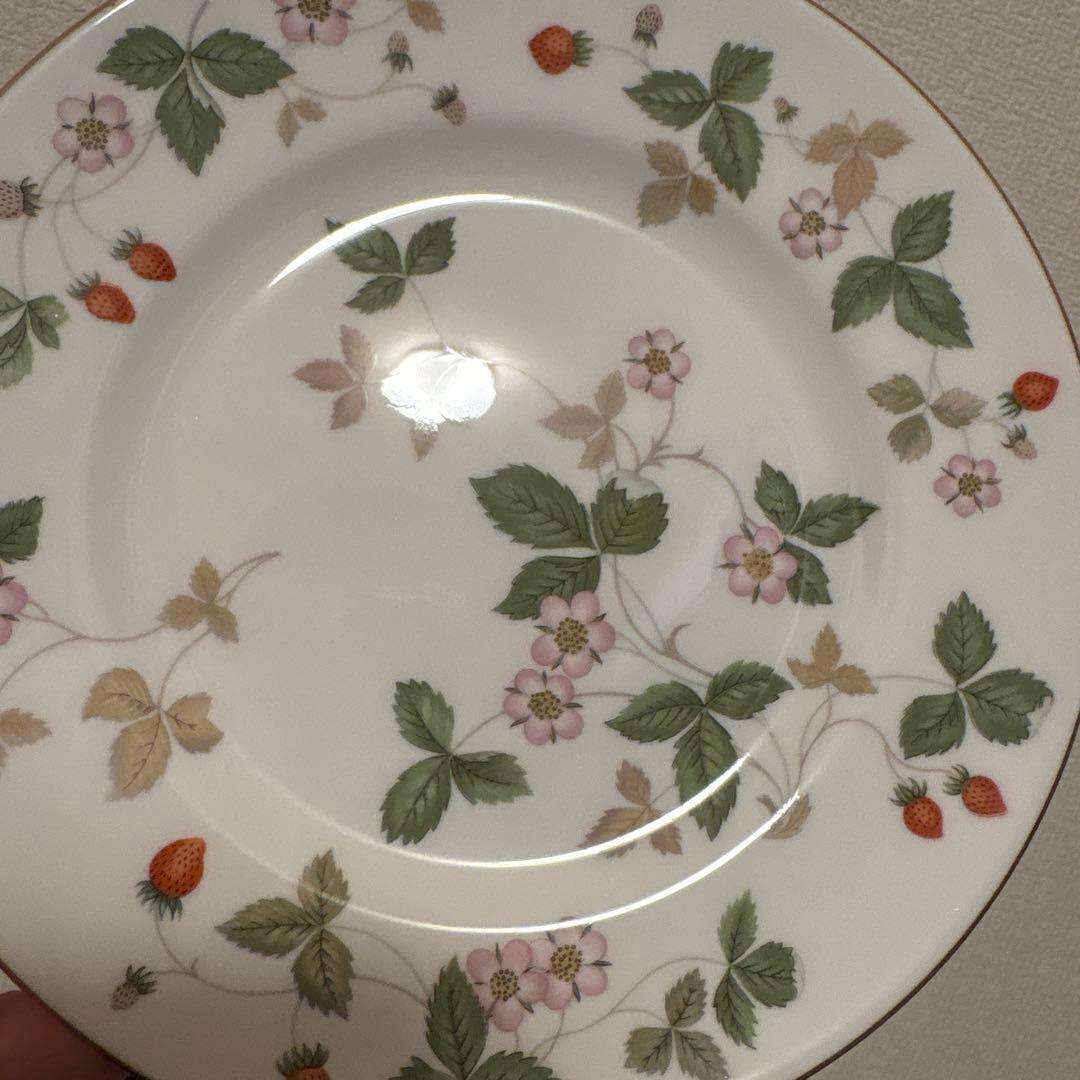 ウェッジウッド　ワイルドストロベリー　デザートプレート　17.5cm