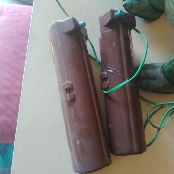 《最終お値引き：早い者勝ち》ゴジラ＆バラゴン2体とリモコン装置セット