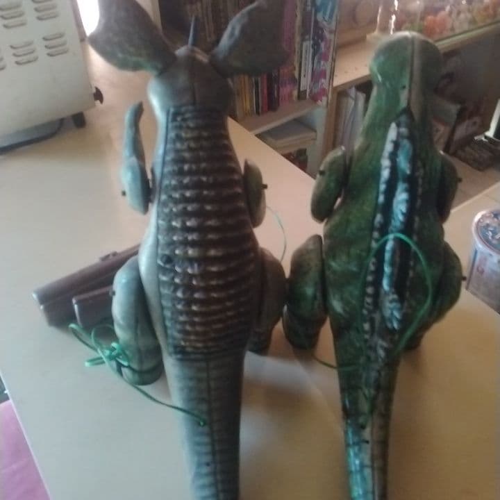 《最終お値引き：早い者勝ち》ゴジラ＆バラゴン2体とリモコン装置セット