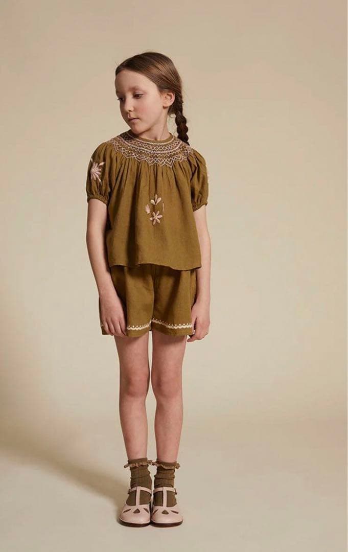 ◇新品未使用◇apolina◇セットアップ◇3/5y