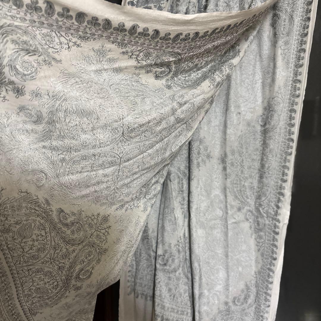 お値引き不可】トルコで購入 刺繍ストール