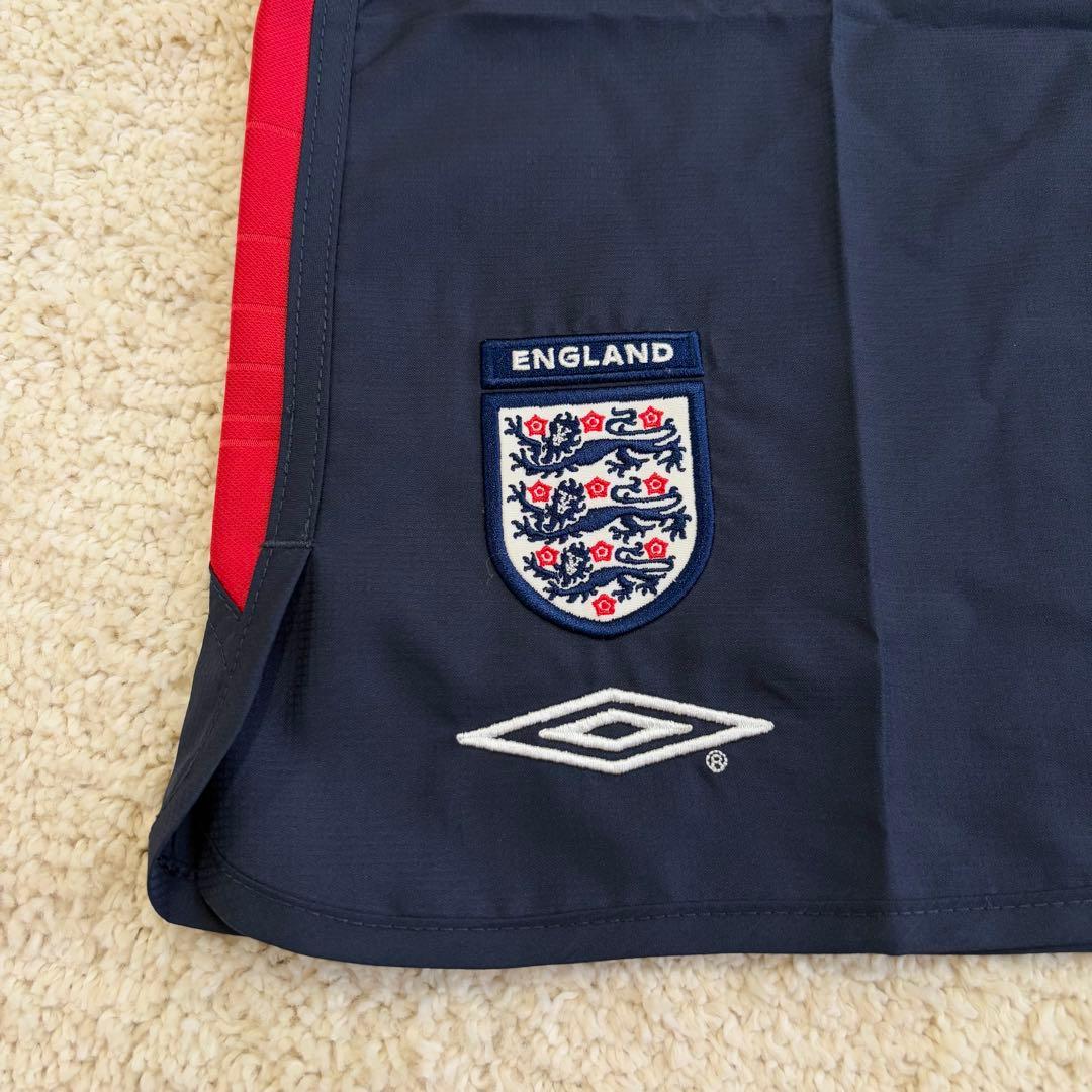 《希少》《新品タグ付き》イングランド代表 　ユニフォーム　レディース　アンブロ