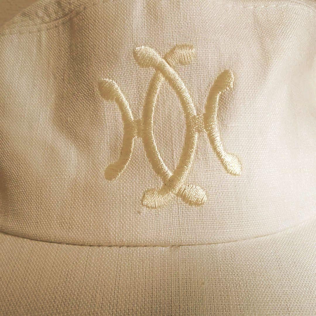 雰囲気抜群 HERMES リネンキャップ 白 58 フランス製 d63 - メルカリ