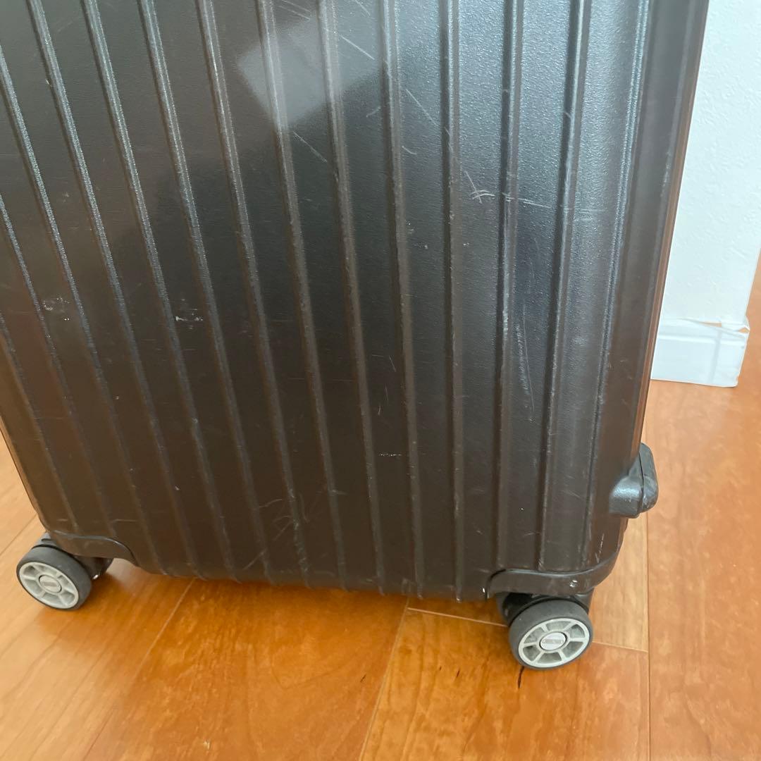 リモワ ジャンク品 4輪 正規品 破損あり 部品取り - メルカリ