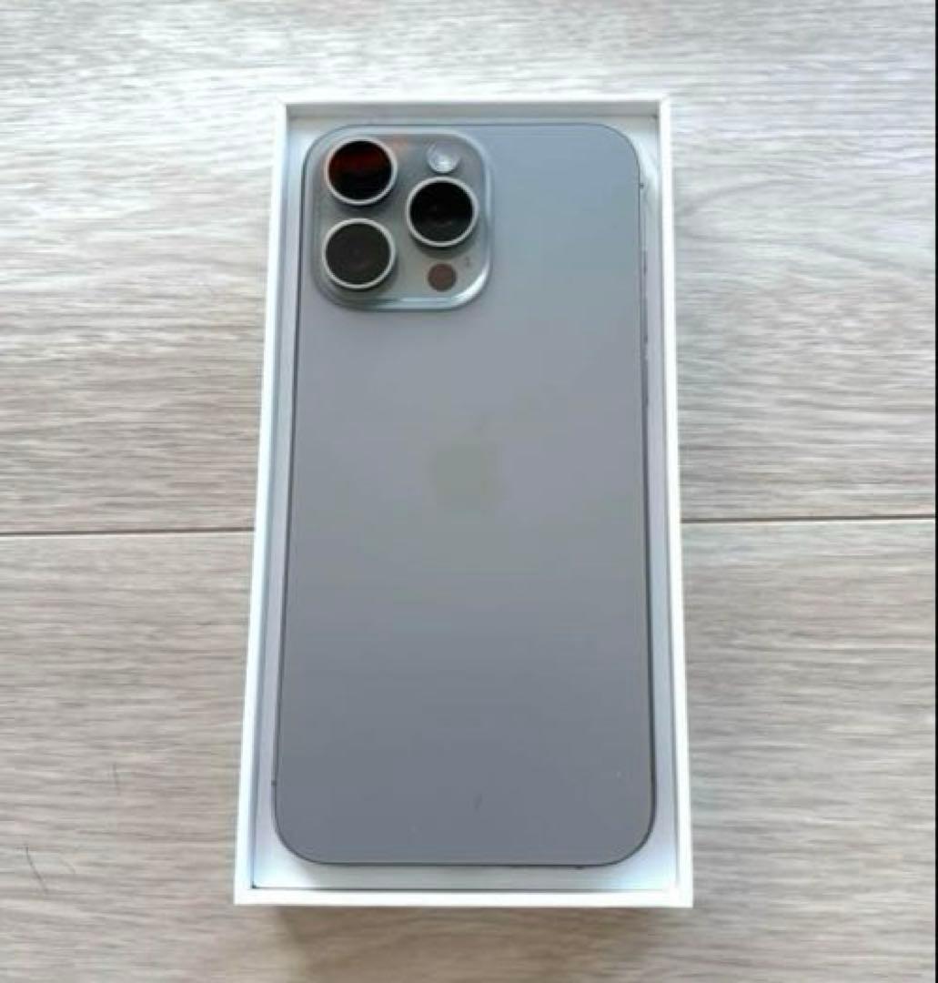 iPhone 15 Pro Max ナチュラルチタニウム512GB - メルカリ
