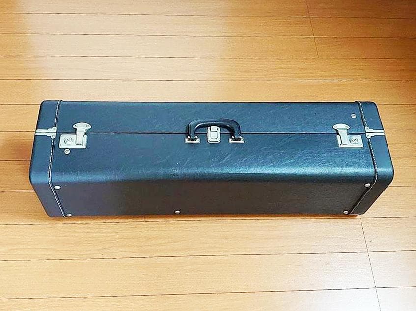 ゆ*う様 【超値下】【KING】 テナー トロンボーン ケース 稀少品 超メルカ ゆ*う様 【超値下】【KING】 テナー トロンボーン ケース 稀少品 超