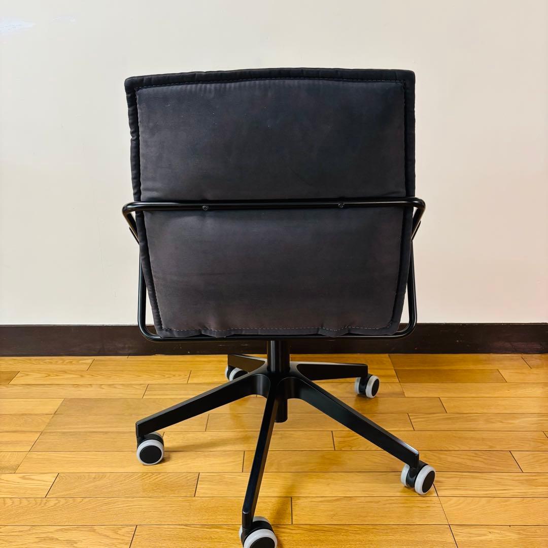 IKEA VILLSTAD チェア キャスター付き 廃盤 限定品 - メルカリ