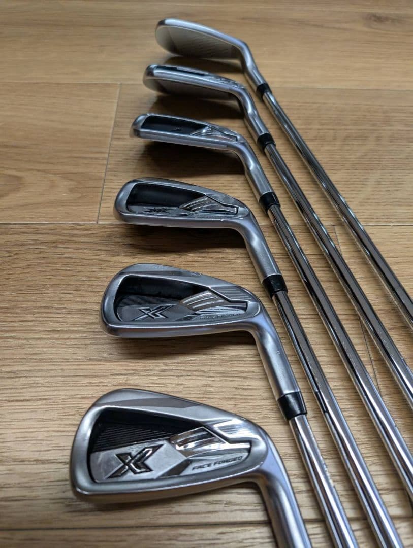 極美品☆ゼクシオX 2023アイアン6I〜PW＋AW ダイナミックゴールド95S