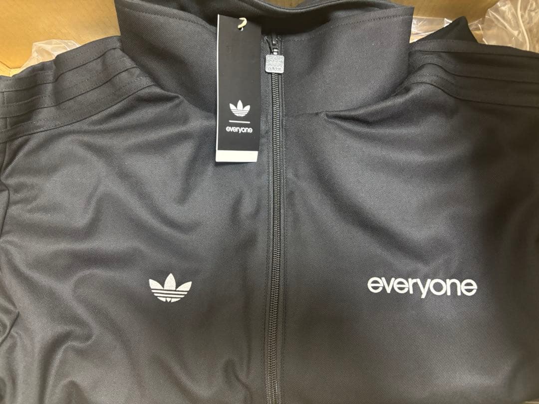 卸売 通販ファッション - Mサイズ adidas everyone ジャージ 黒 新品