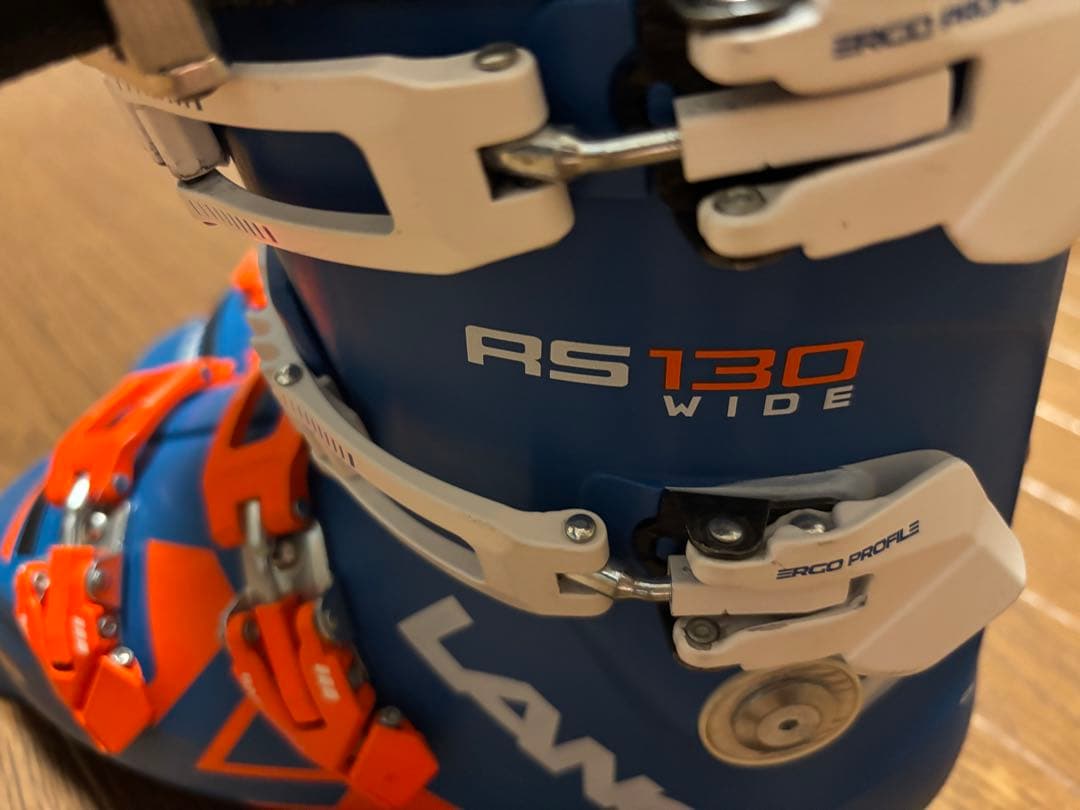 LANGE RS130 WIDE スキー ブーツ(大人 女性用) 24.5cm