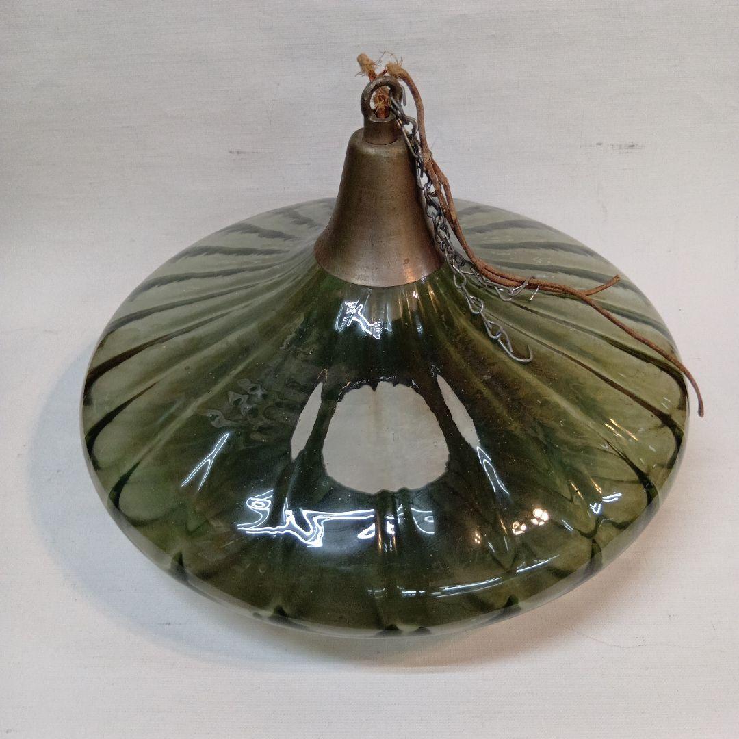 ランプシェード 緑色ストライプガラスディフューザー アンティーク 直径40センチ ランプシェード 緑色ストライプガラスディフューザー アンティーク