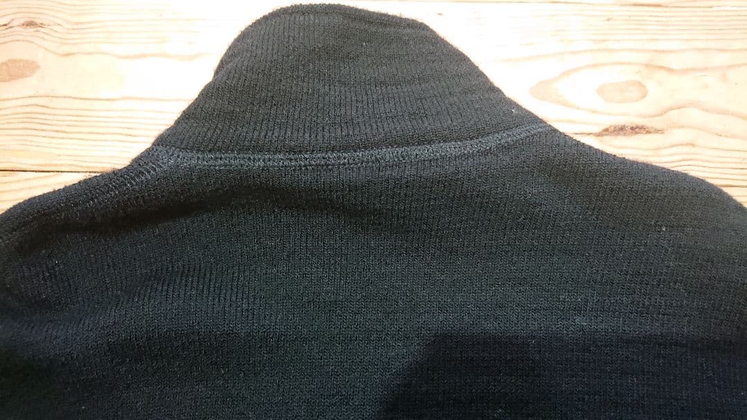 《woolpower ウールパワー》 フルジップジャケット 600 ブラック