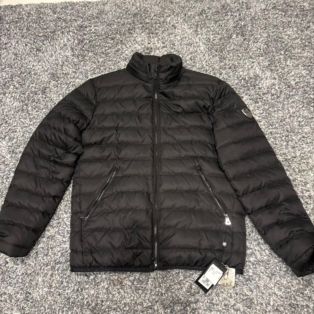 EA7 Emporio Armani アルマーニ ブラックダウンジャケット 新着