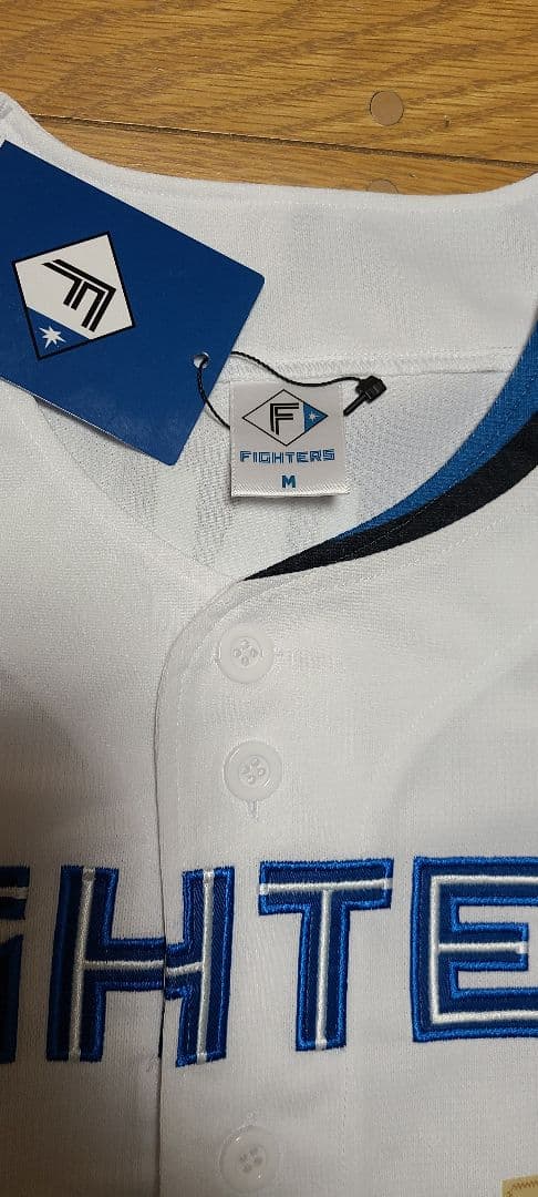 日本ハム 郡司裕也#30タグ付き 直筆サイン入りユニフォームおまけ特典M