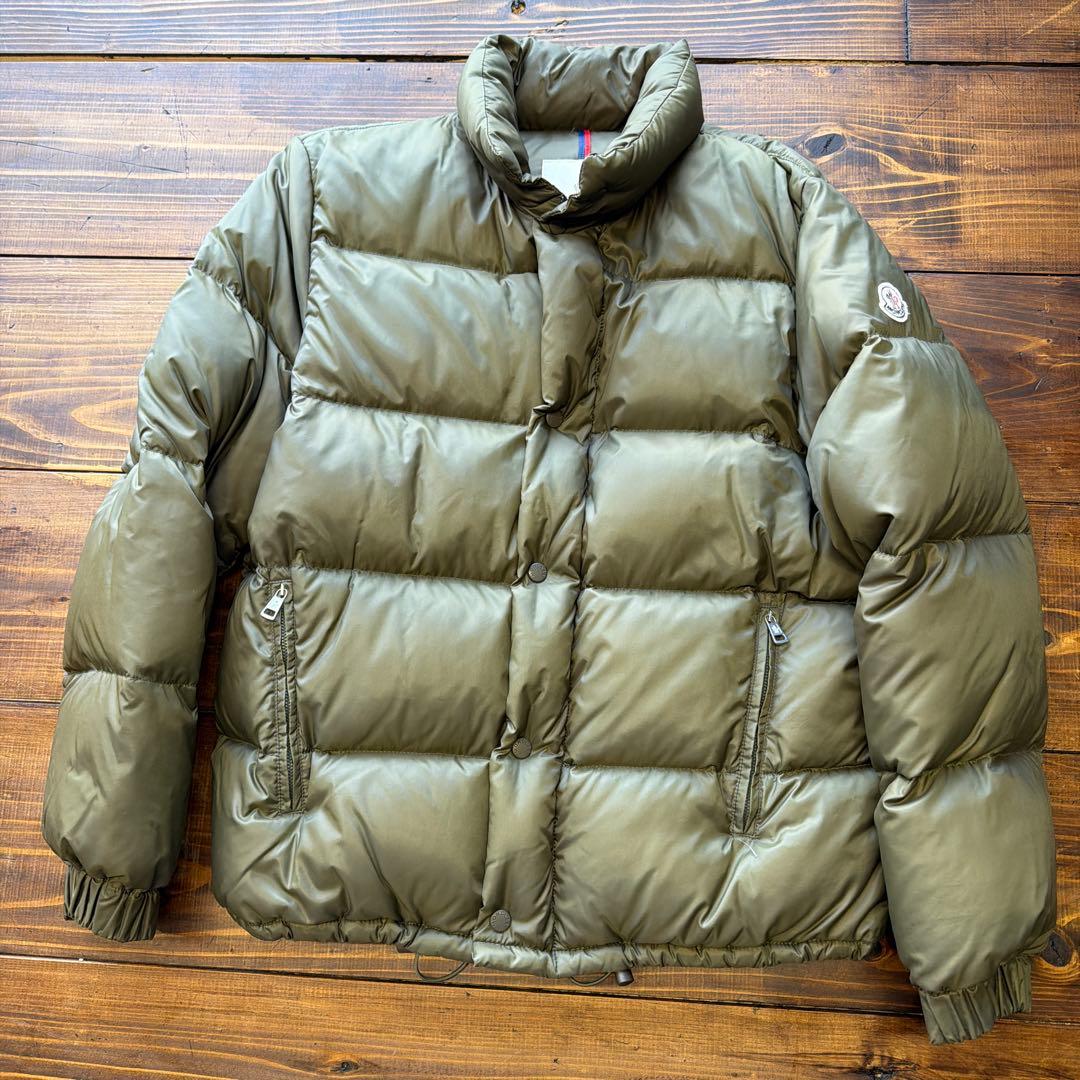 モンクレール　ダウンジャケット　カーキ　サイズ3 MONCLER（モンクレール） 極美品□モンクレール 23AW KJERAG GIUBBOTTO