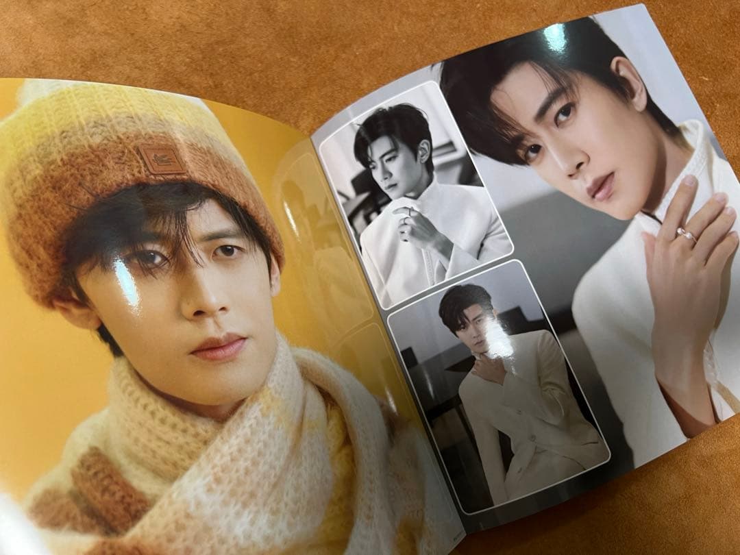 2023(二)アレン・レン（任嘉倫）個人写真集 正方形32p ALLEN写真集