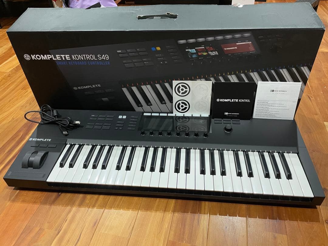 ①KOMPLETE KONTROL S49 MK2 ライセンス有 Native Instruments KOMPLETE KONTROL S49 MK2 ULTRAVIOLET | USA