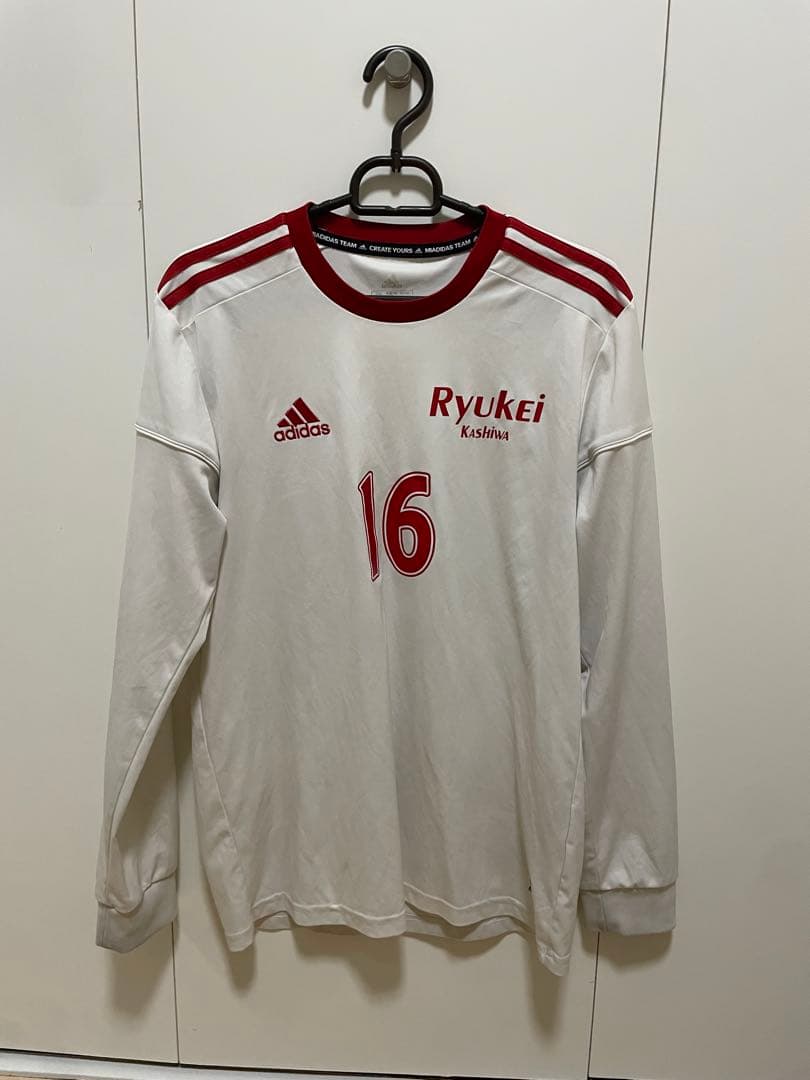 流経大柏サッカー部　練習着　長袖 ⚽️新作が絶賛発売中⚽️ 流経大柏サッカー部公式グッズの新作が絶賛